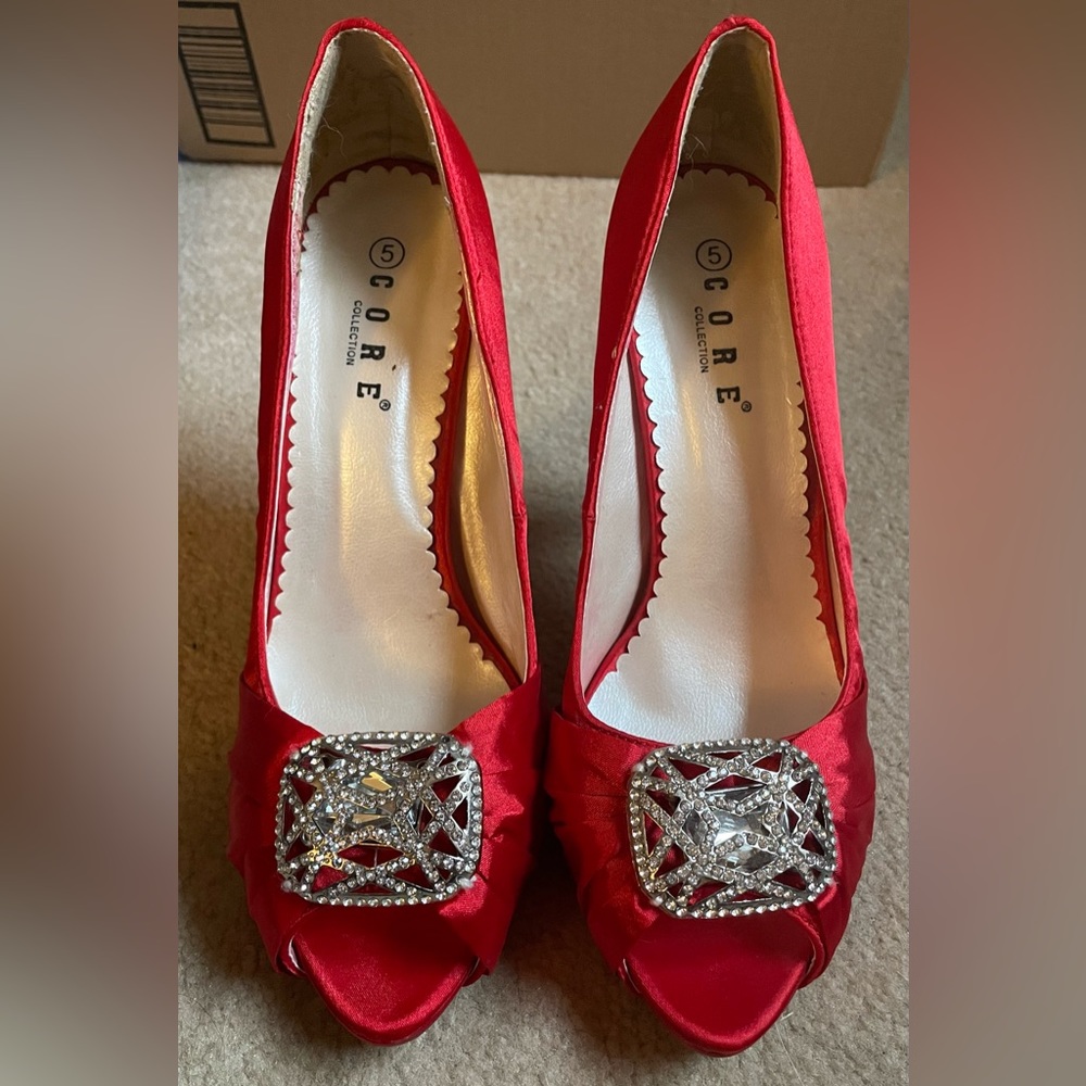 Red High Heels US size 8/UK size 5